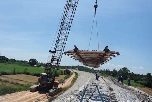 Đường sắt đi cầu Sông Bồ mới ảnh 4
